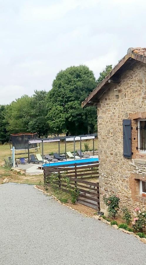 Sharecroppers Cottage With Swimming Pool Pageas ภายนอก รูปภาพ